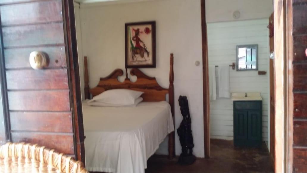 Villa Rasta - Ocean View Bungalows بورت أنطونيو المظهر الخارجي الصورة