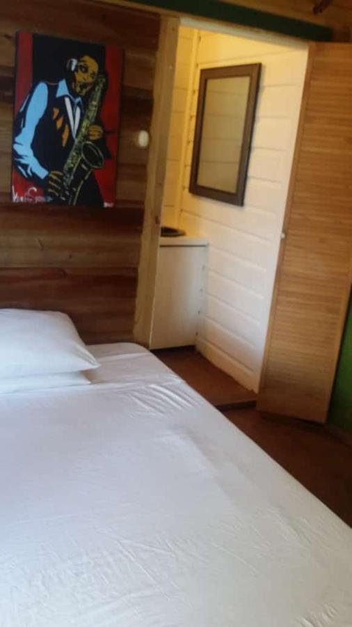 Villa Rasta - Ocean View Bungalows بورت أنطونيو المظهر الخارجي الصورة
